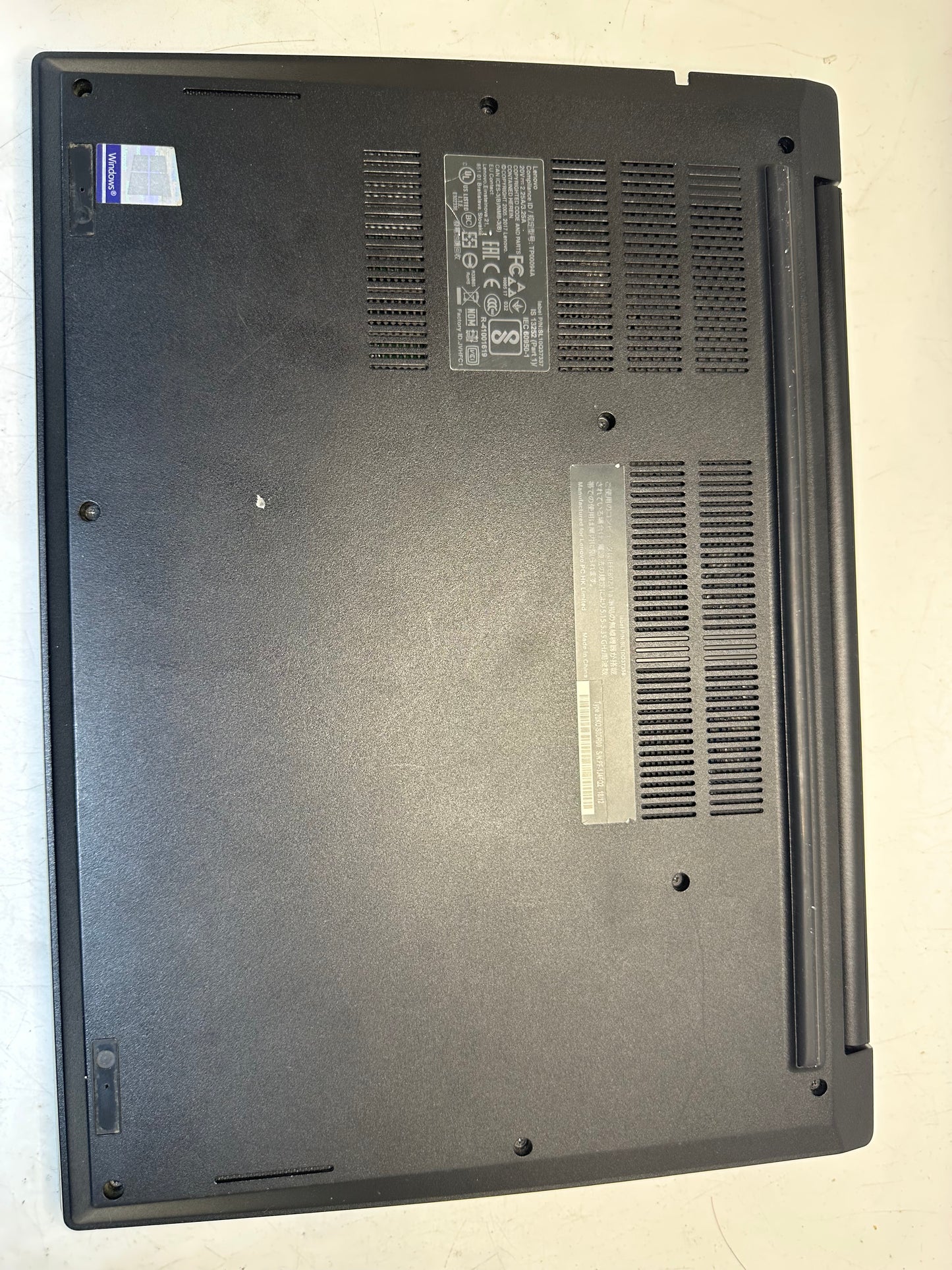 THINKPAD E480 core i7-8550U/8GB/256GB WINDOWS 11