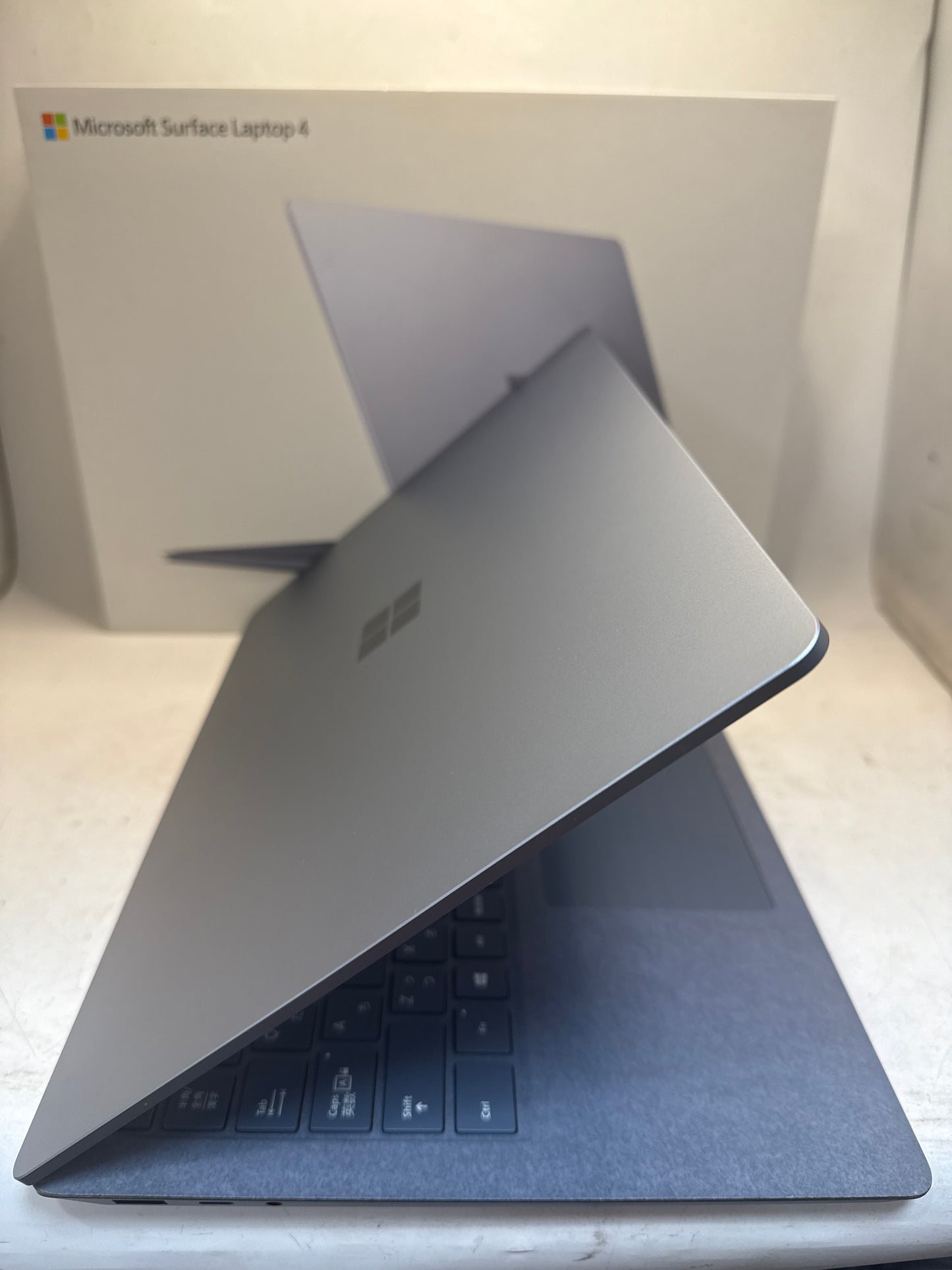箱付きSurface laptop 4 core i5-1135G7メモリ8GB/SSD 512GB Win11
