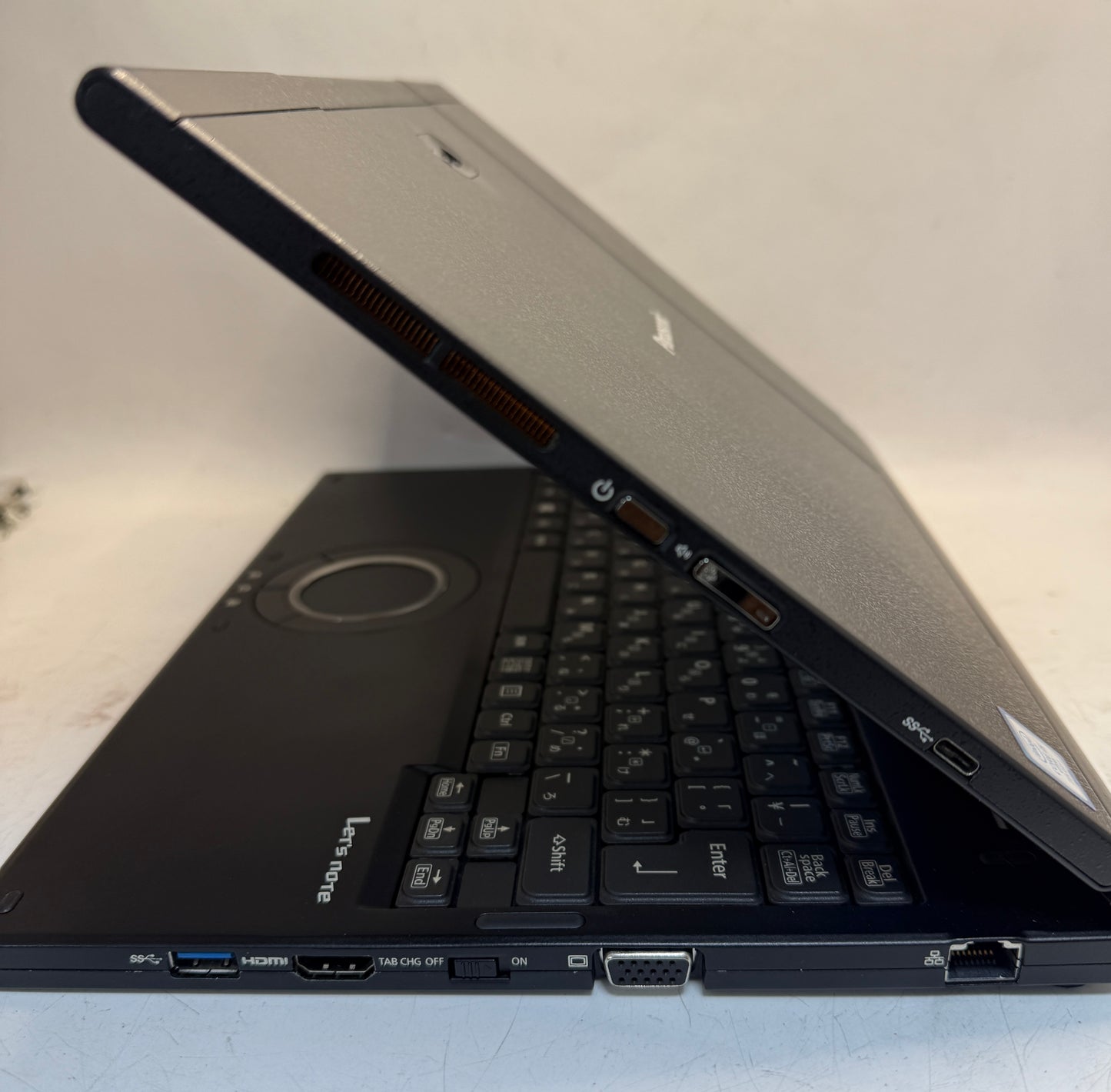 Panasonic CF-XZ6 2in1 8GB/128 GB保証一ヶ月