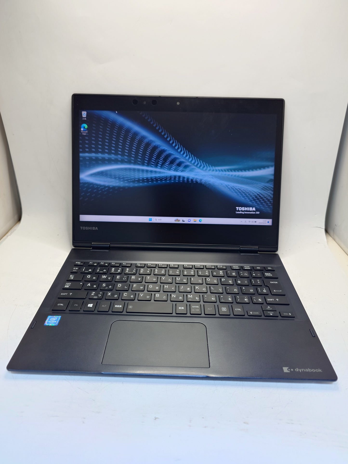 【2in1タブレットPC】東芝 dynabook / 高速SSD搭載 / Windows11 / Webカメラ / ノートパソコン