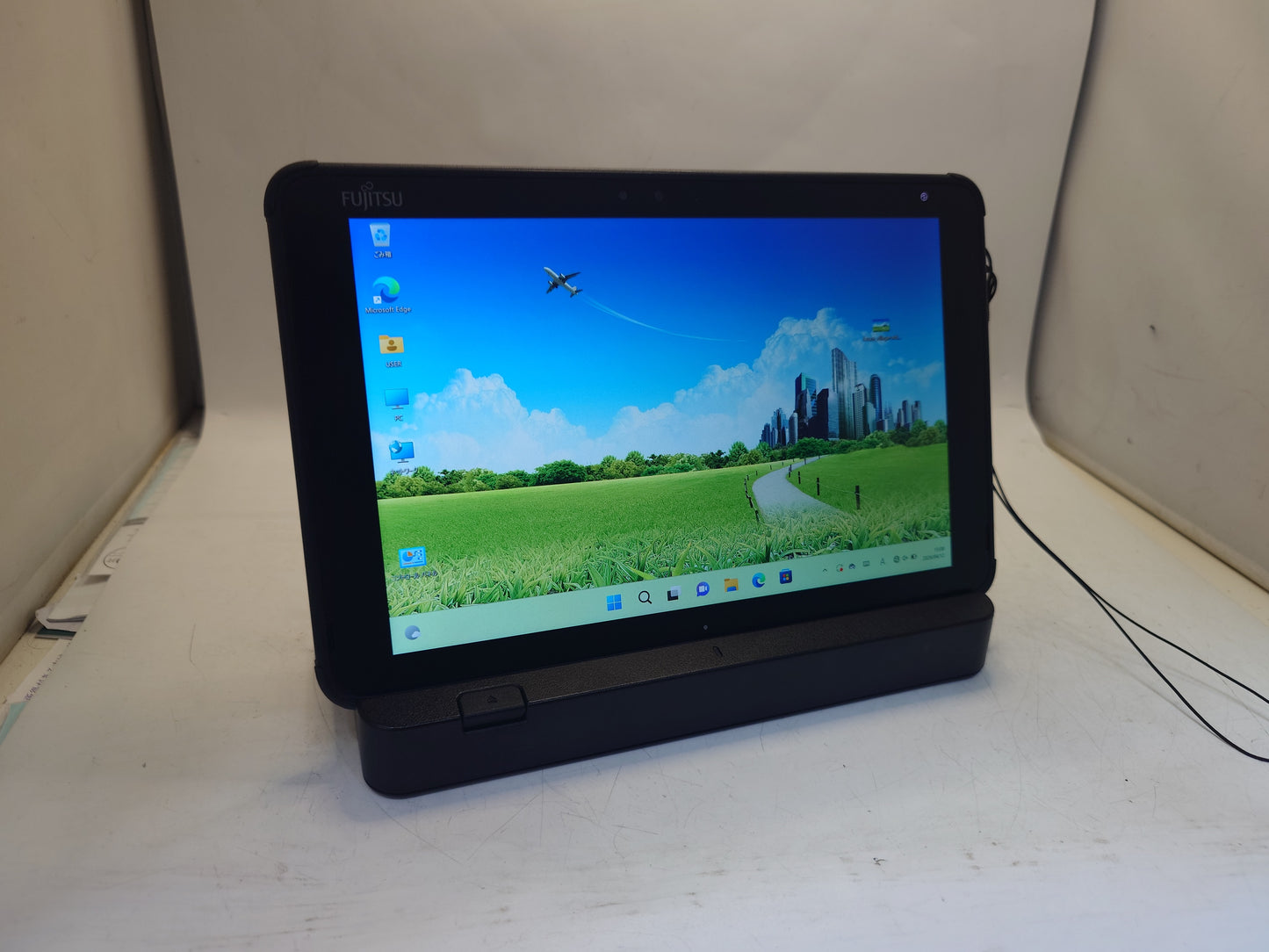 【高性能・防水】富士通 ARROWS Tab Q5011/GE タブレット Win11 Pro/8GB/128GB/LTE対応/ドック付き