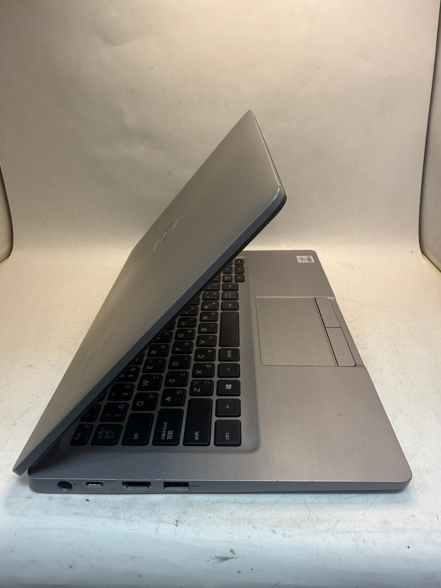 DELL 3510 core i5-10310/16/512 タッチパネル　LTE モデル